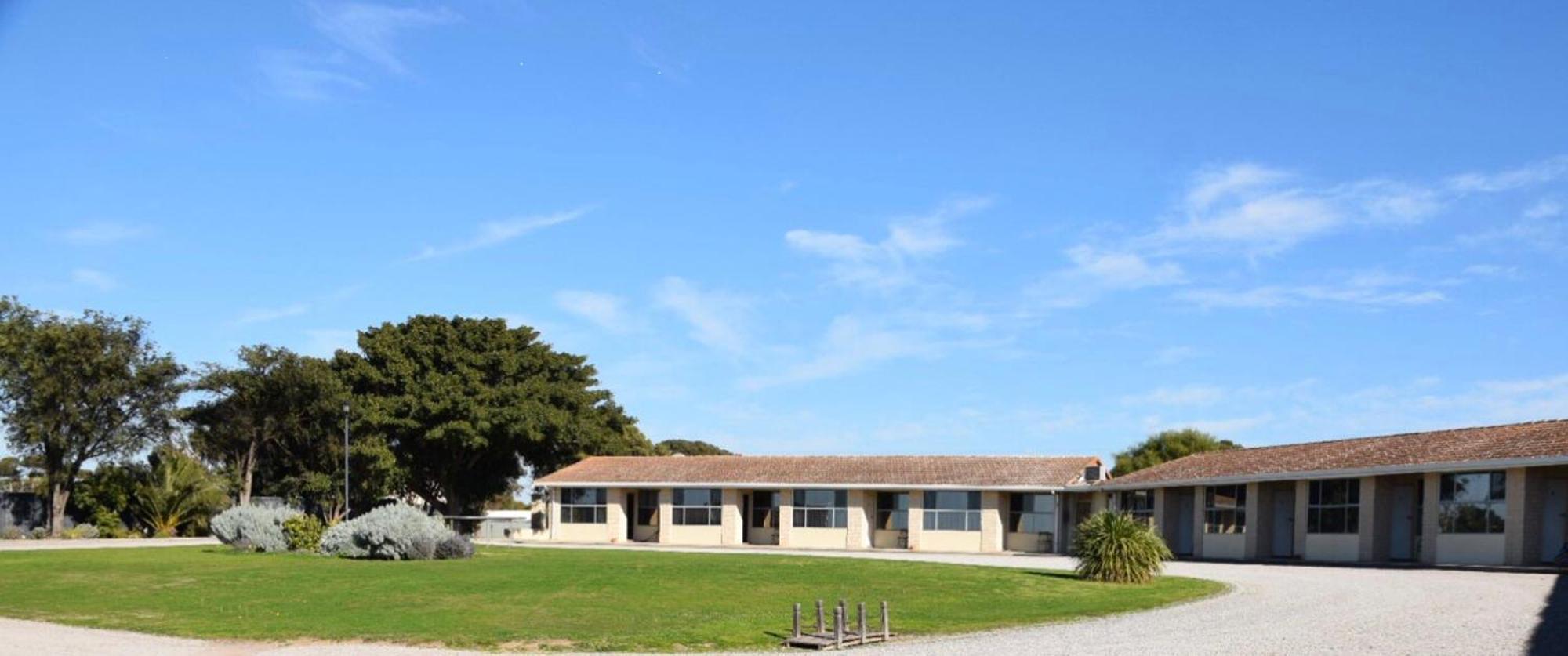 Stansbury Holiday Motel Dış mekan fotoğraf